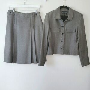 Gallery Couture Herringbone Wool & Cashmere Blend Tweed Pleated Skirt and blazer